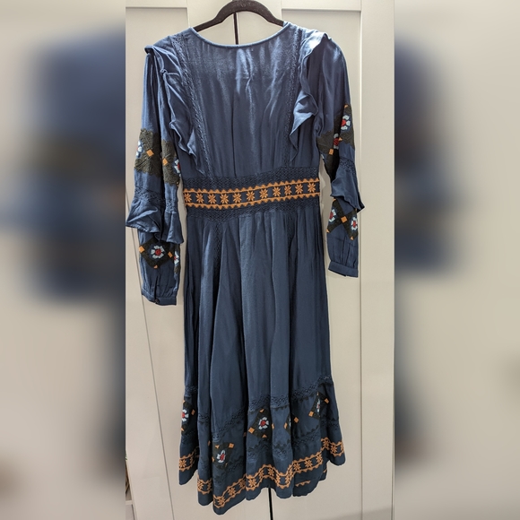 NWT Anthropologie Love Sam embroidered midi dress - Picture 6 of 10